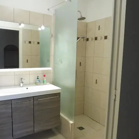 Apartman Convivial A 85 M² Avec Terrasse_2 *